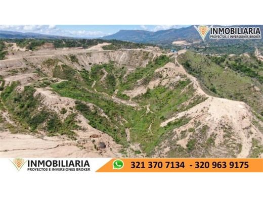 ‏קרקע ב  Girón, Departamento de Santander