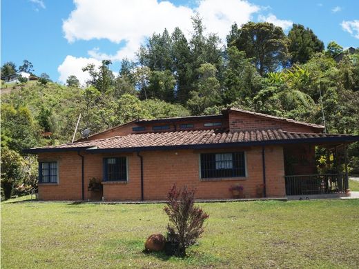 Farmhouse in Retiro, Departamento de Antioquia