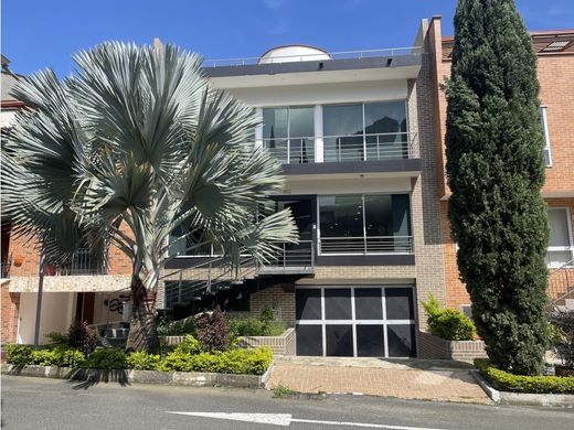 豪宅  Sabaneta, La Estrella