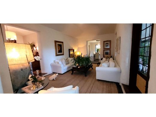 Casale a Cali, Departamento del Valle del Cauca