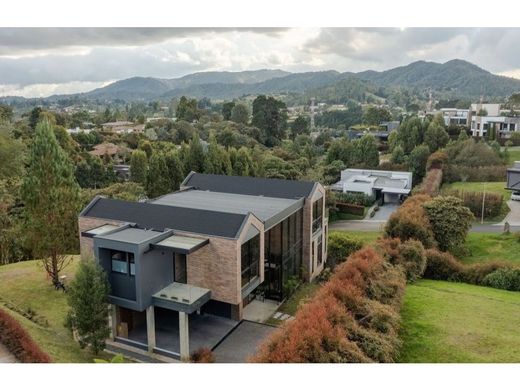 Casa de campo en Envigado, Departamento de Antioquia