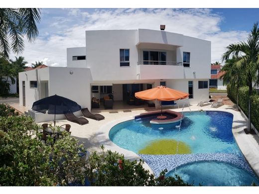 Ρουστίκ ή αγροικία σε Girardot City, Girardot