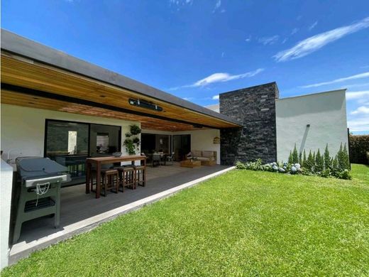 Luxury home in Villamaría, Departamento de Caldas
