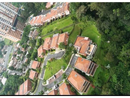 Luxus-Haus in Medellín, Departamento de Antioquia