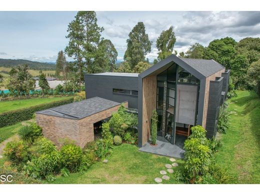 Country House in Envigado, Departamento de Antioquia