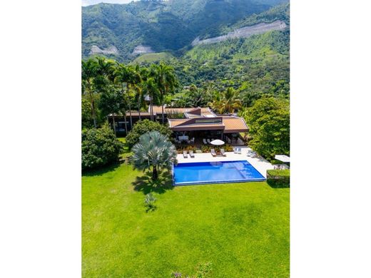Farmhouse in Titiribí, Departamento de Antioquia