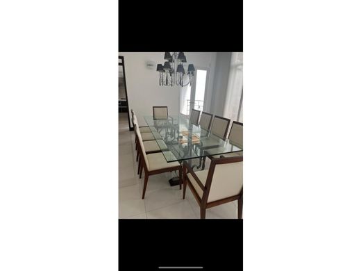 豪宅  卡利, Cali