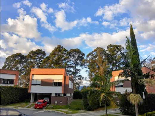 Casa de campo en Envigado, Departamento de Antioquia