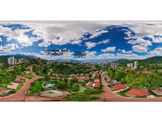 Casa di lusso a La Estrella, Departamento de Antioquia