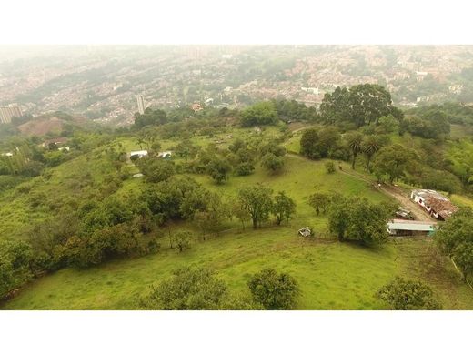‏בתים כפריים או חוות ב  Medellín, Departamento de Antioquia