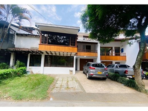 Luxe woning in Medellín, Departamento de Antioquia