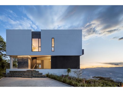 Luxury home in Medellín, Departamento de Antioquia