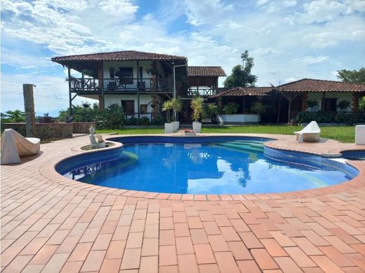 Ρουστίκ ή αγροικία σε Circasia, Quindío Department