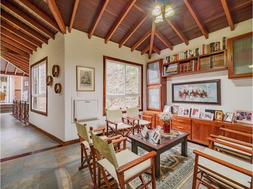 Πολυτελή κατοικία σε Μεδεγίν, Medellín