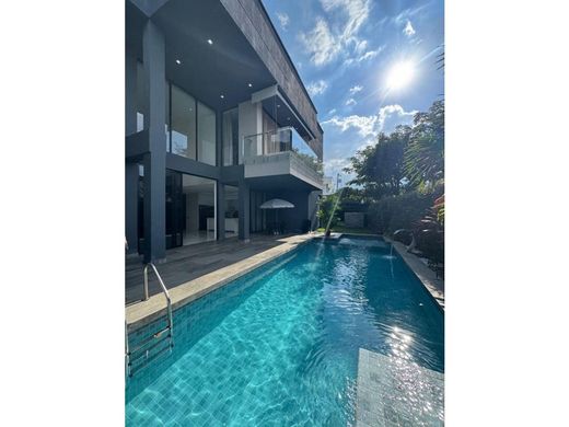 Luxury home in Santiago de Cali, Cali