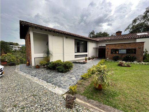 Πολυτελή κατοικία σε Sabaneta, La Estrella