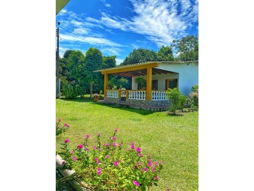 Country House in San Sebastián de Mariquita, Departamento de Tolima