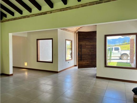 Εξοχική κατοικία σε Carmen de Viboral, El Carmen de Viboral