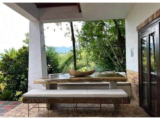 Farmhouse in San Jerónimo, Departamento de Antioquia