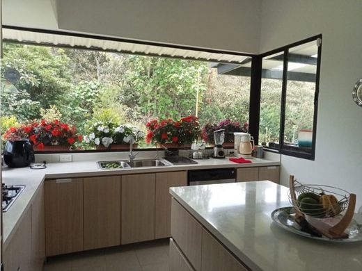 Πολυτελή κατοικία σε Envigado, Departamento de Antioquia