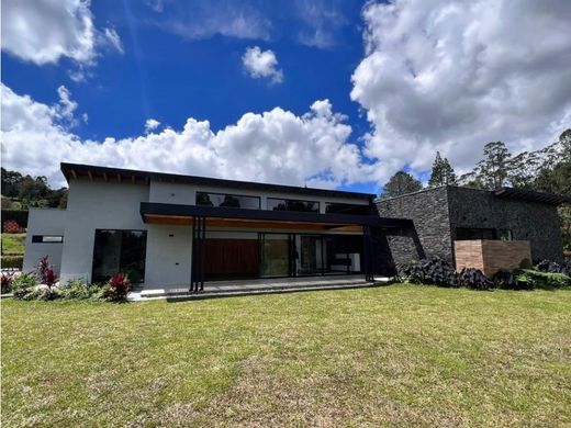Luxury home in La Ceja, Departamento de Antioquia
