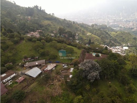 Terreno a Itagüí, Itagui