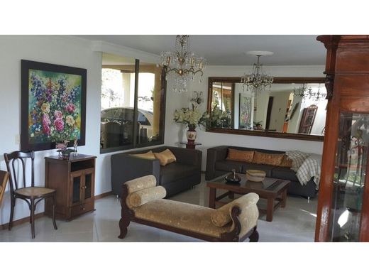 ‏בתי כפר ב  Sabaneta, La Estrella