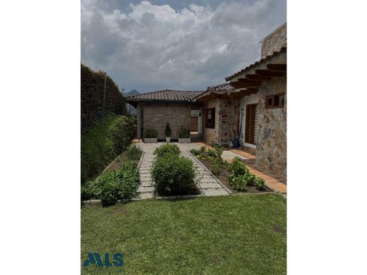 منزل ﻓﻲ El Bagre, Departamento de Antioquia