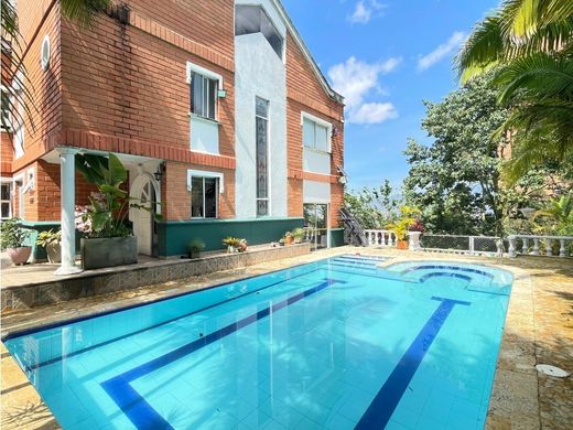 منزل ﻓﻲ ميديلين, Medellín