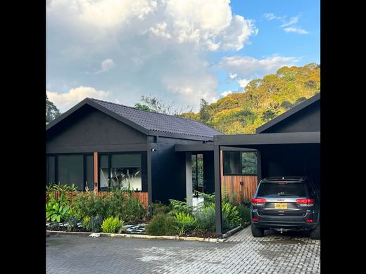 Country House in Retiro, Departamento de Antioquia
