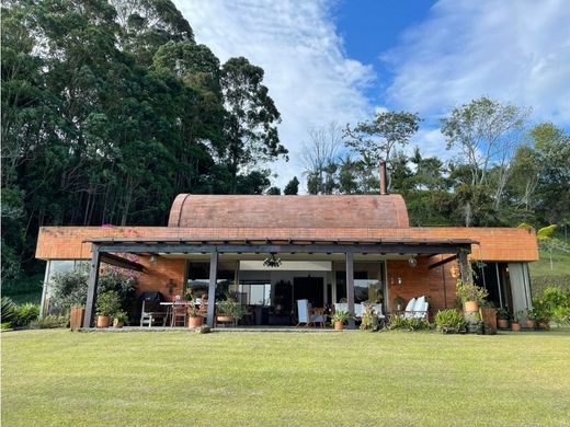 Luksusowy dom w La Ceja, Departamento de Antioquia