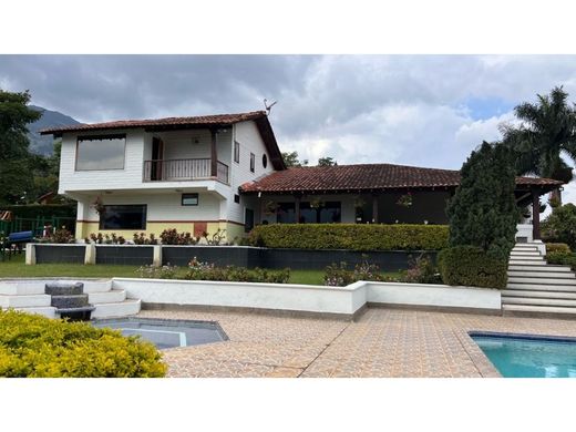 Farmhouse in Copacabana, Departamento de Antioquia