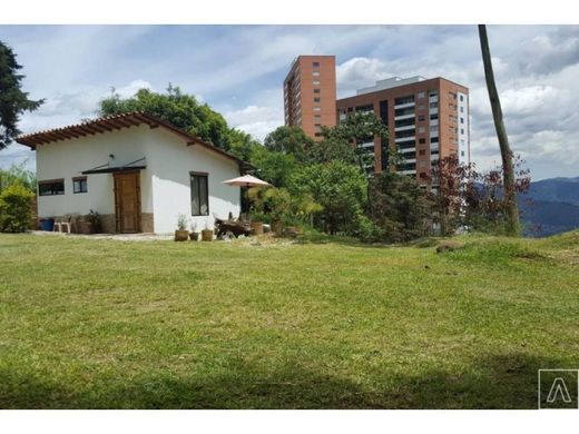 Grond in Medellín, Departamento de Antioquia
