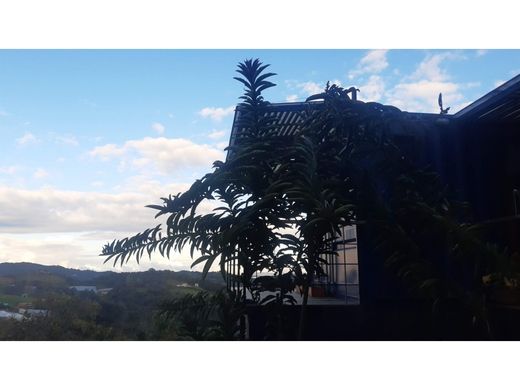 Propriété de campagne à Santa Helena, Medellín