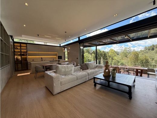 Luxus-Haus in Envigado, Departamento de Antioquia