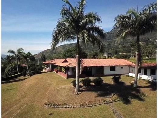 Ferme à Copacabana, Departamento de Antioquia