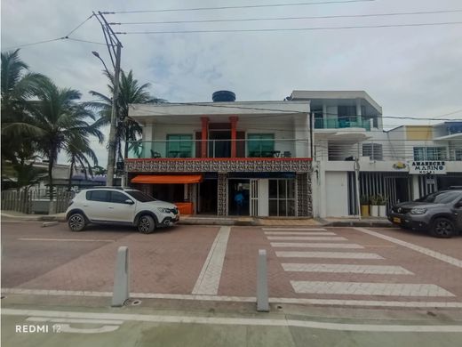 Edificio en Coveñas, Departamento de Sucre