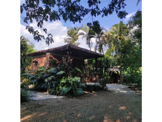 Casa de campo en Armenia, Quindío Department