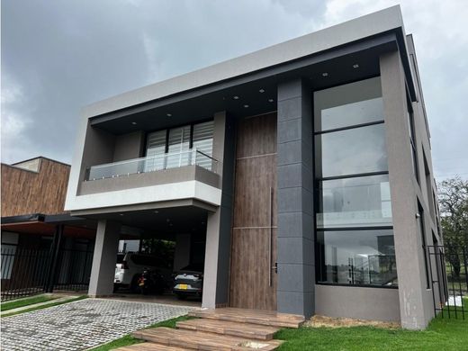 Casale a Cali, Departamento del Valle del Cauca