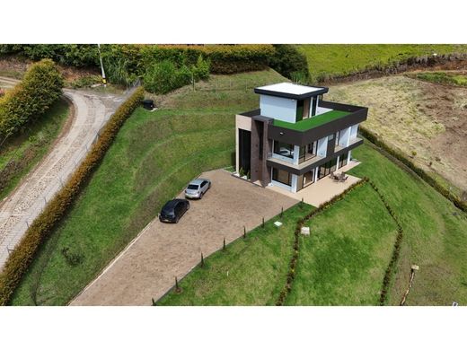 منزل ريفي ﻓﻲ San Vicente, San Vicente Ferrer