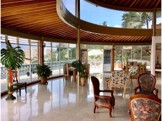 Maison de luxe à Sabaneta, La Estrella