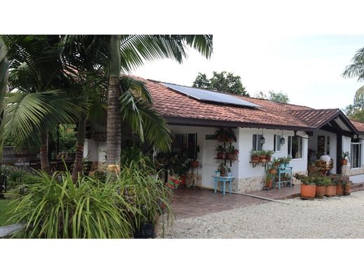 Farmhouse in Medellín, Departamento de Antioquia