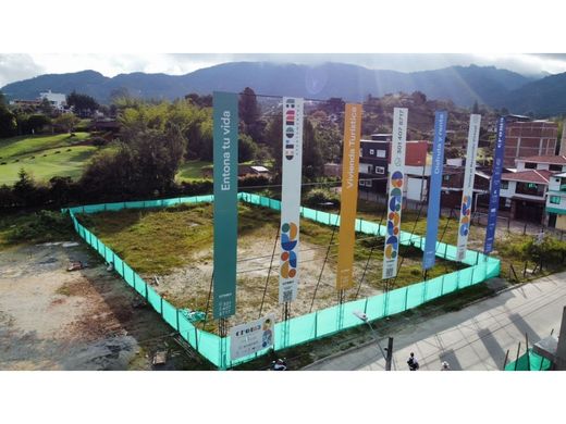토지 / Guatapé, Departamento de Antioquia