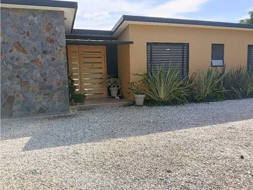 Εξοχική κατοικία σε La Ceja, Departamento de Antioquia