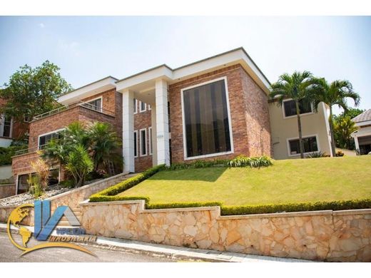Maison de luxe à Floridablanca, Departamento de Santander