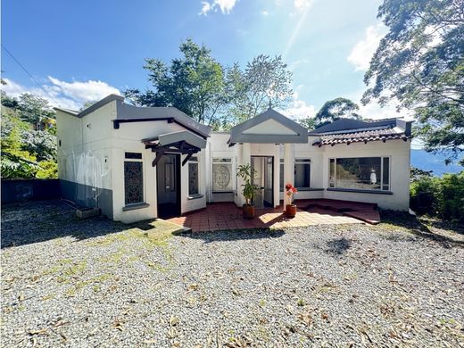 Casa de campo - Envigado, Departamento de Antioquia