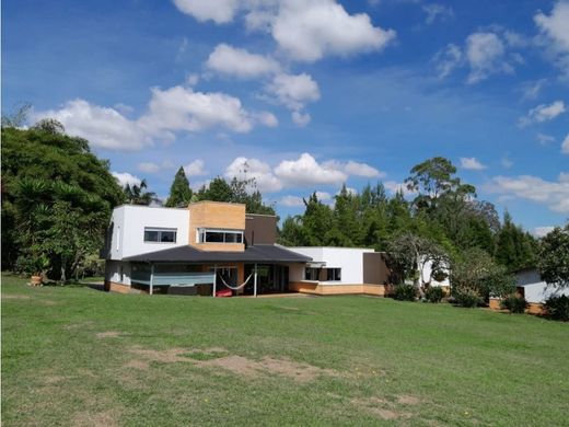 Luksusowy dom w Guarne, Departamento de Antioquia