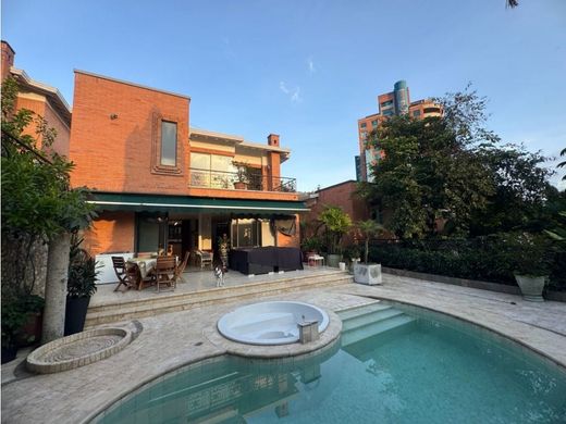 Luxe woning in Medellín, Departamento de Antioquia