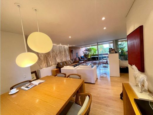 아파트 / 메데인, Medellín