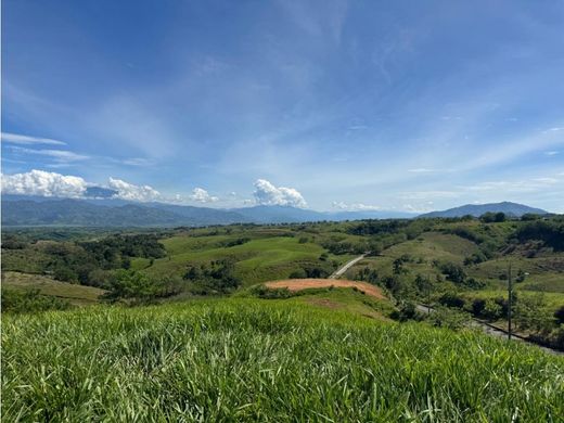 Grundstück in Pereira, Departamento de Risaralda